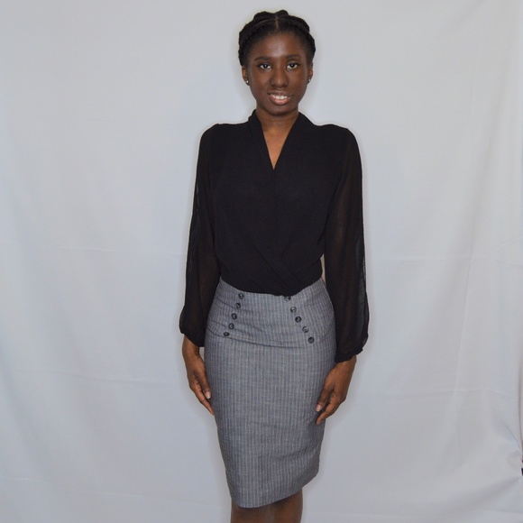 Iz Byer Dresses & Skirts - IZ Byer California Pin Stripe Pencil Skirt